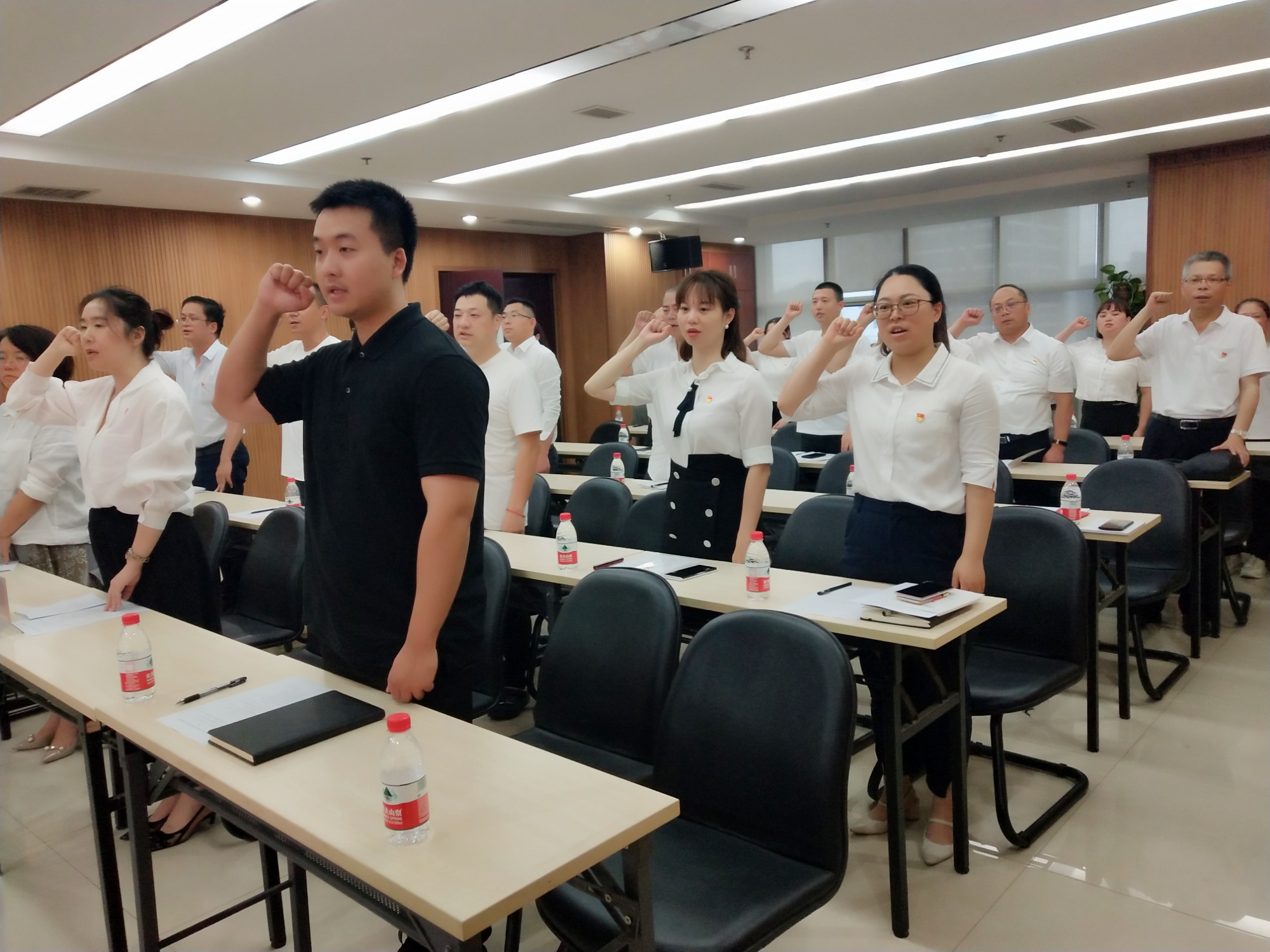 香港六台盒宝典资料大全