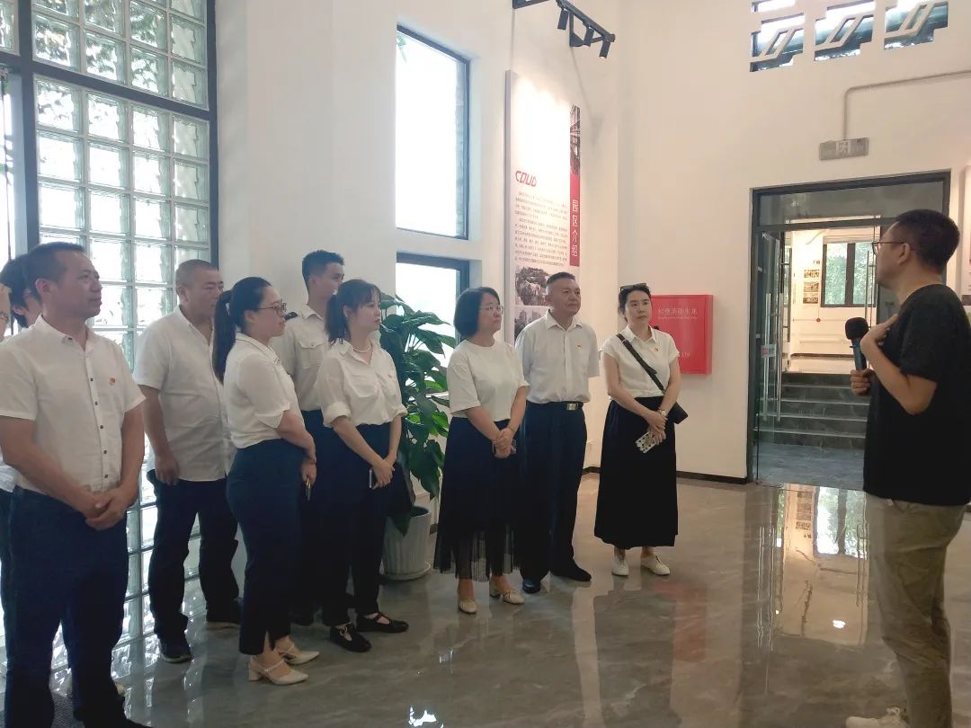 香港六台盒宝典资料大全