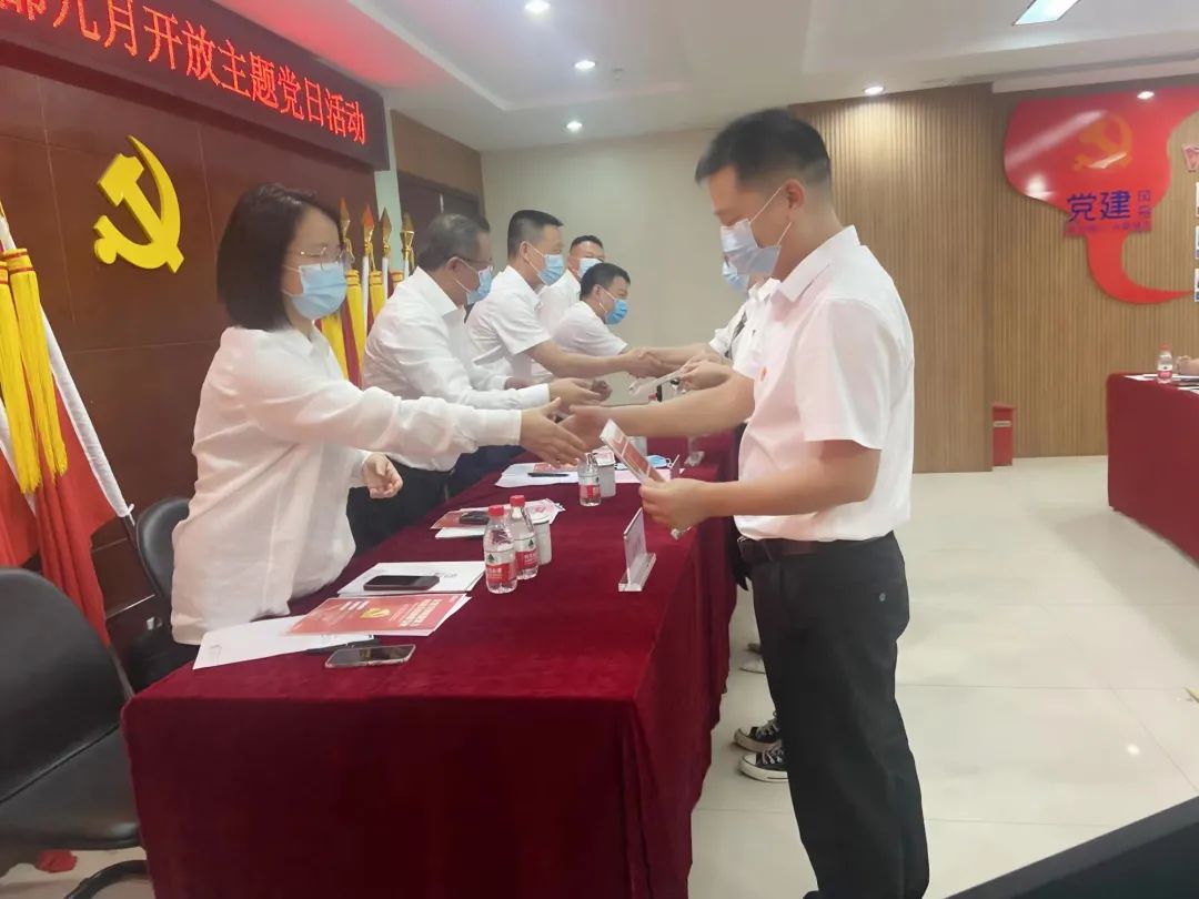 香港六台盒宝典资料大全
