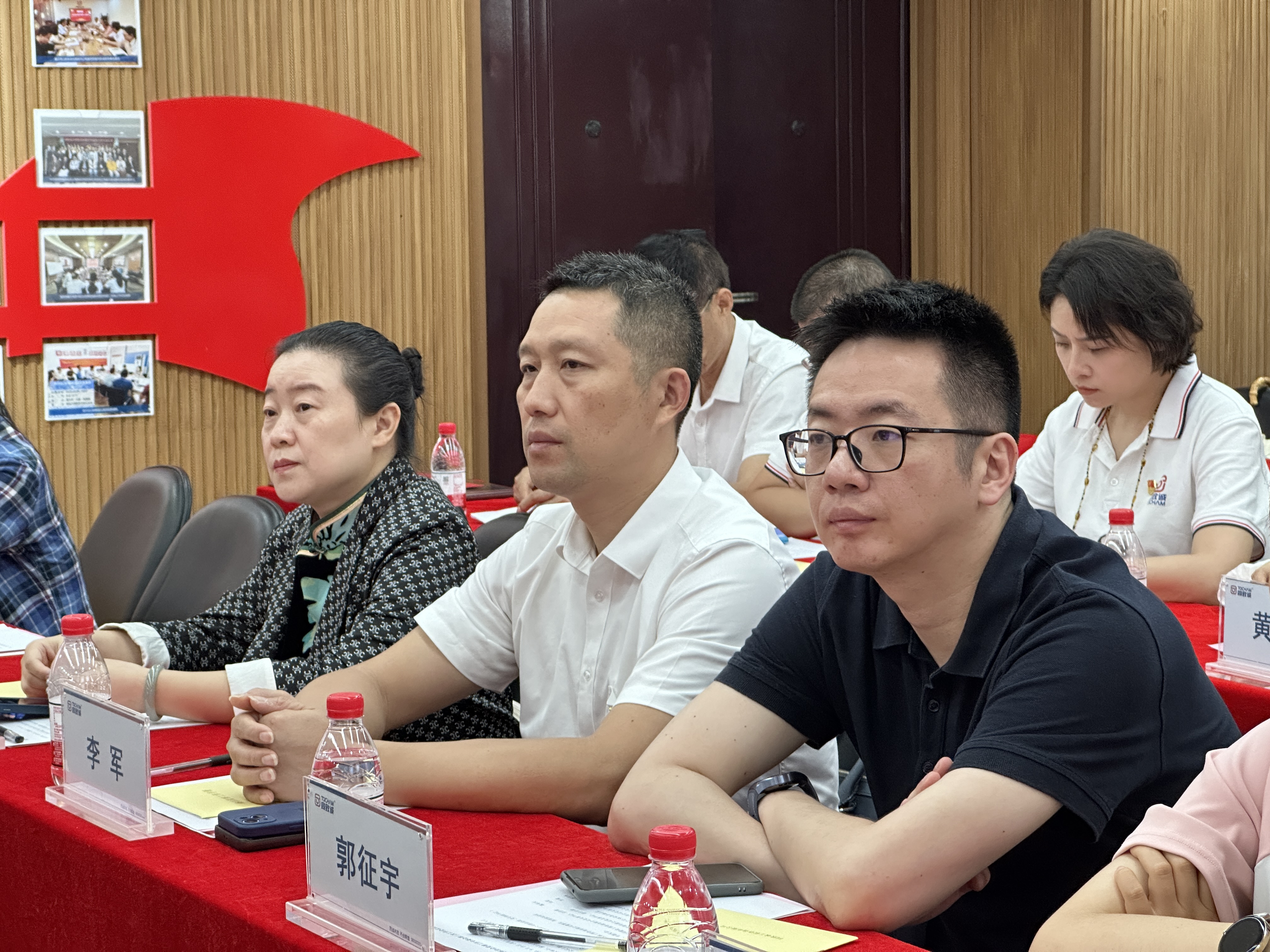 香港六台盒宝典资料大全