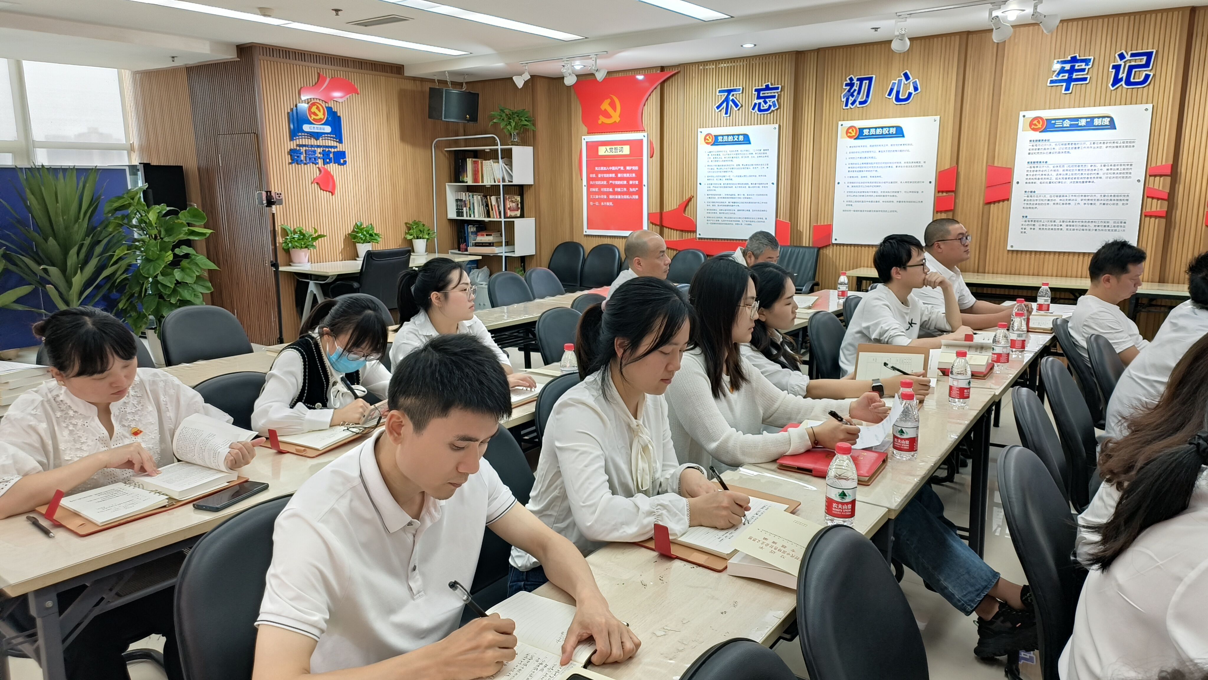 香港六台盒宝典资料大全