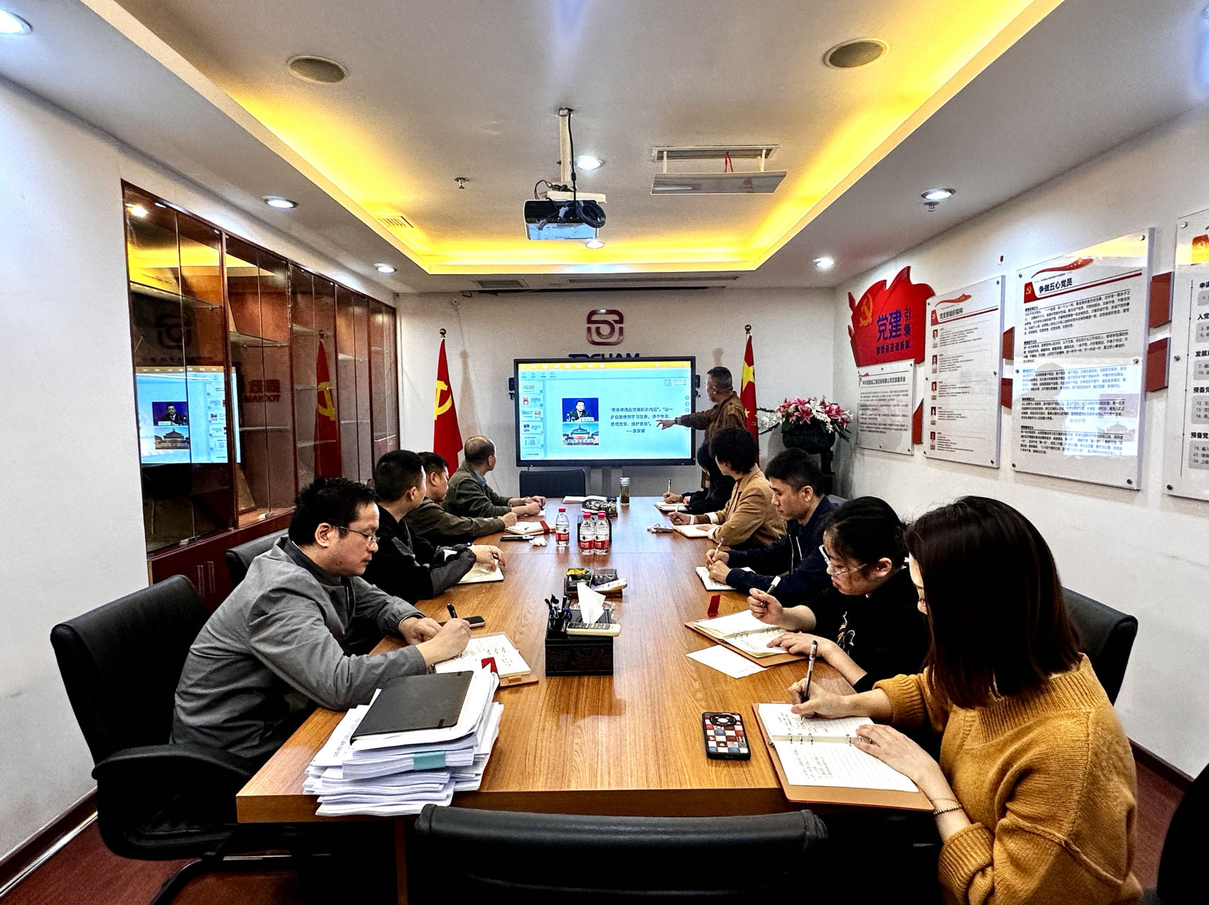 香港六台盒宝典资料大全
